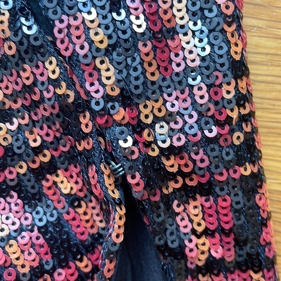 Zara Red and Black Sequin Top M NWT - Picture 6 of 8